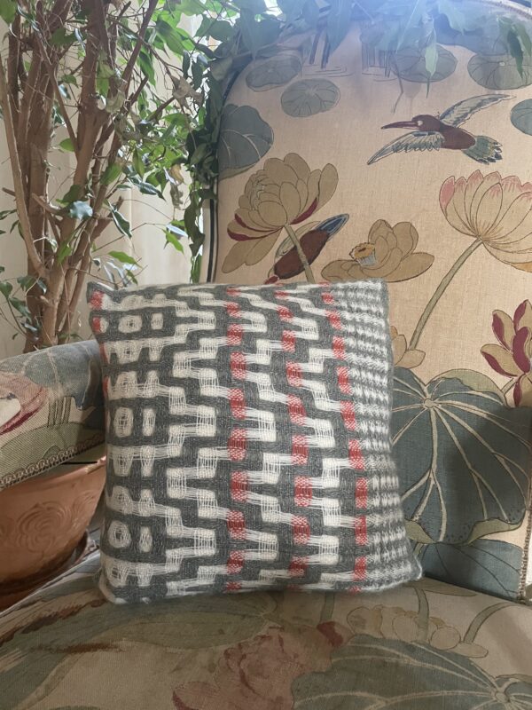 Coussin tissé main